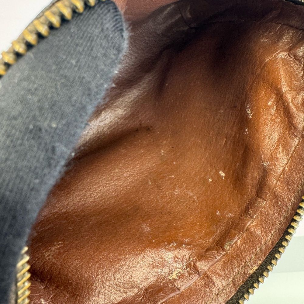 Vintage Louis Vuitton Monogram Toiletry Cosmetic Pouch Clutch - Picture 12 of 13